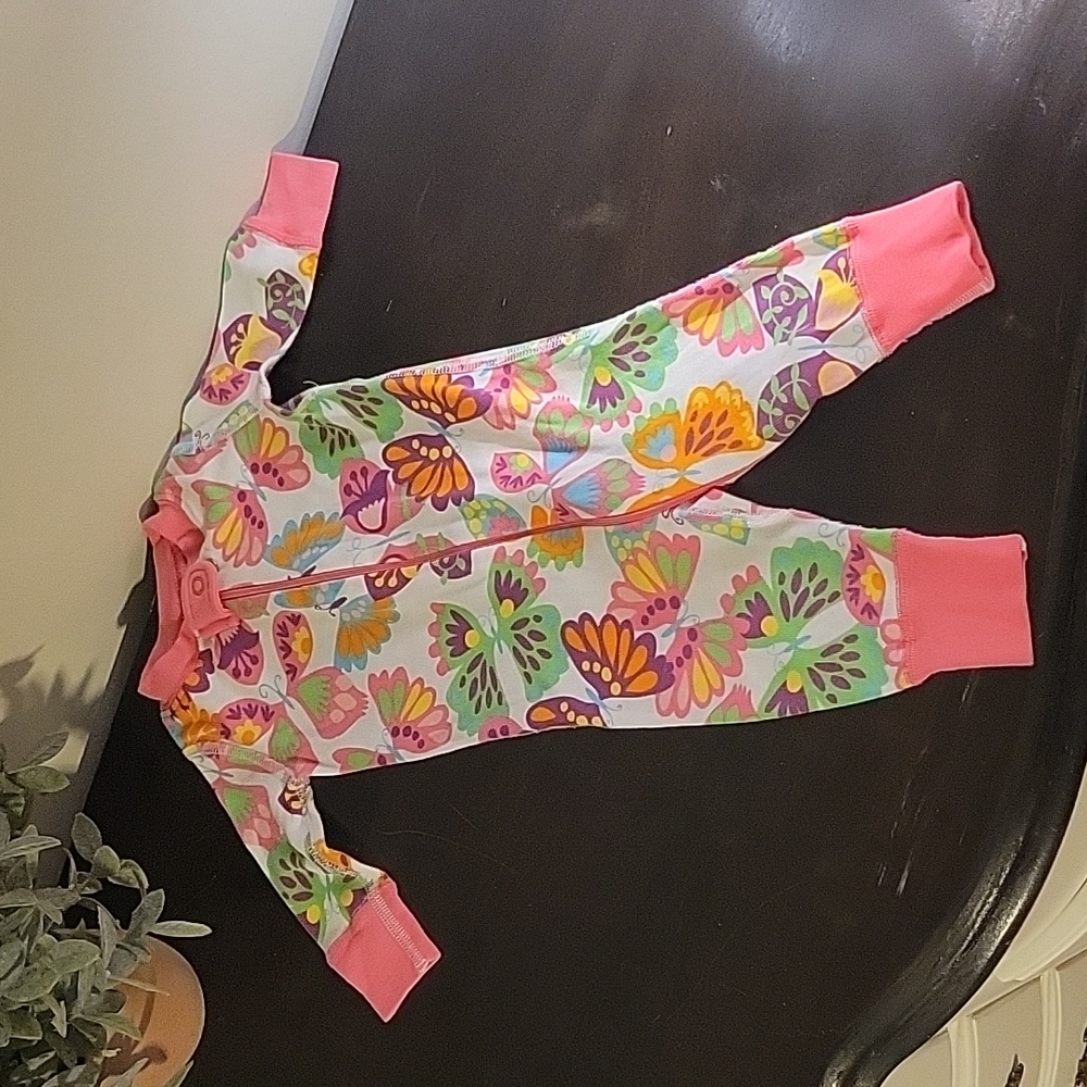 Hanna Andersson onesie